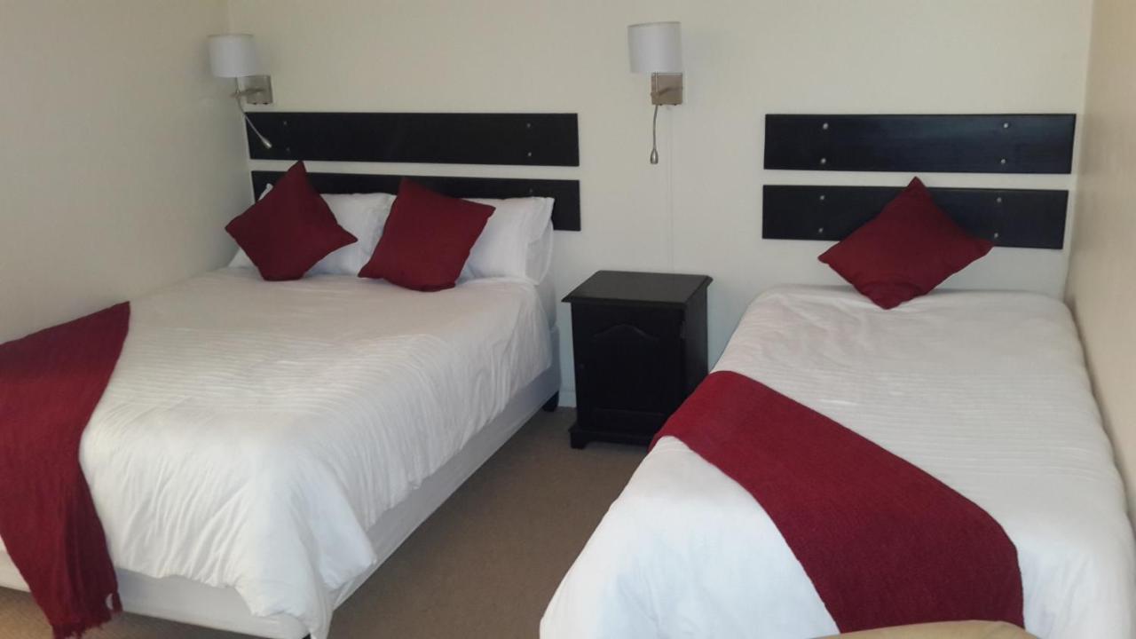 Victoria Hotel Bredasdorp Habitación foto